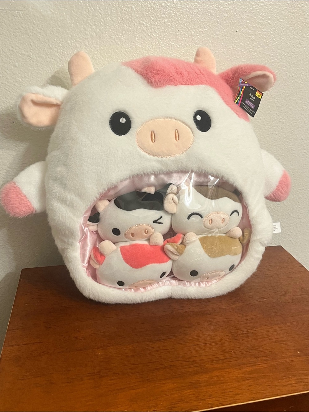 Hobby Lobby White & Pink Plush Cow Carrying Case with Four Mini Cow Plushies